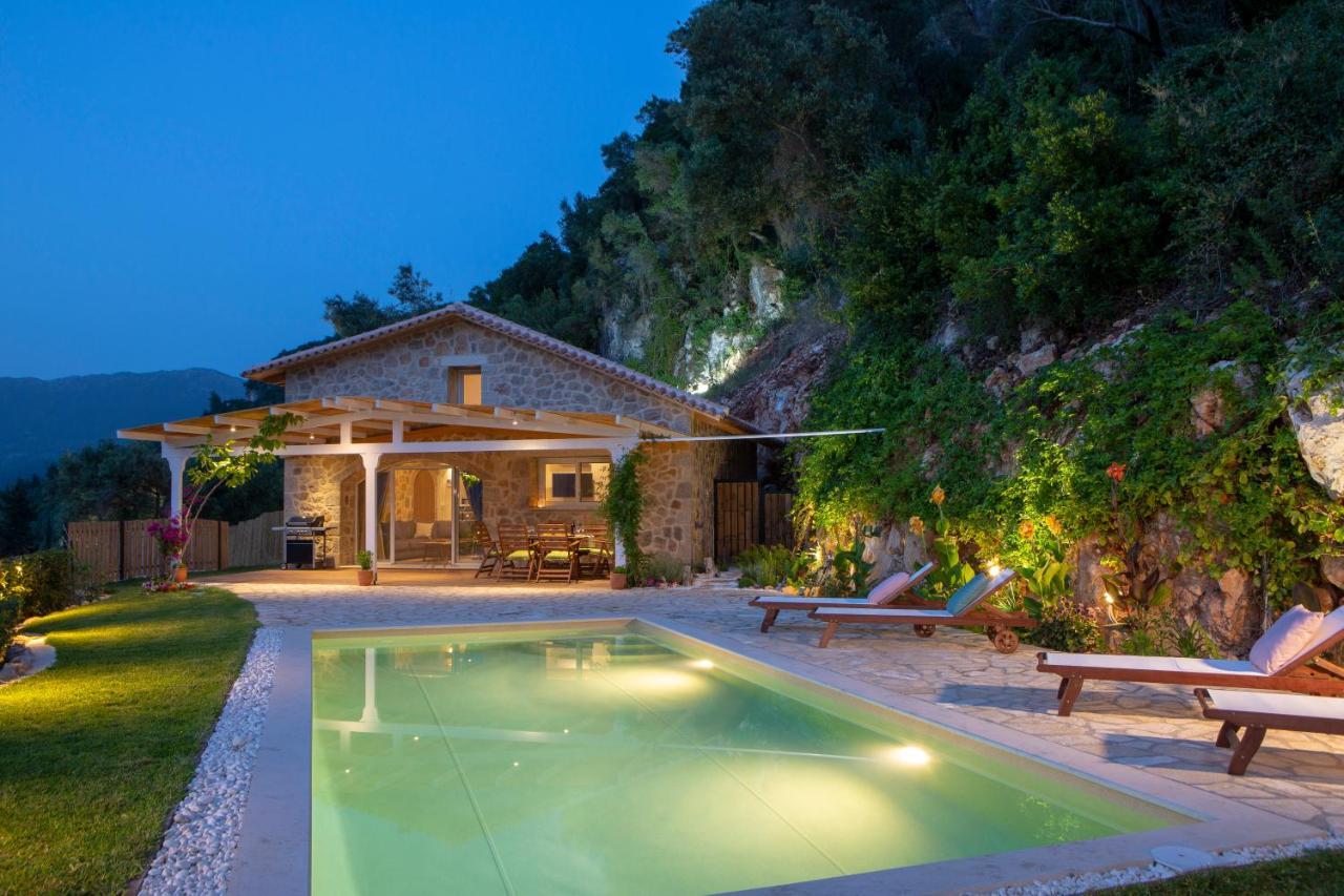 Pnoes Villas วาซีลีกี ภายนอก รูปภาพ